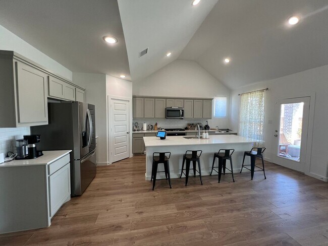Foto del edificio - 5 Bedroom Single Family Home in McKinney