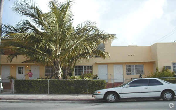 Foto principal - 1239 15th St