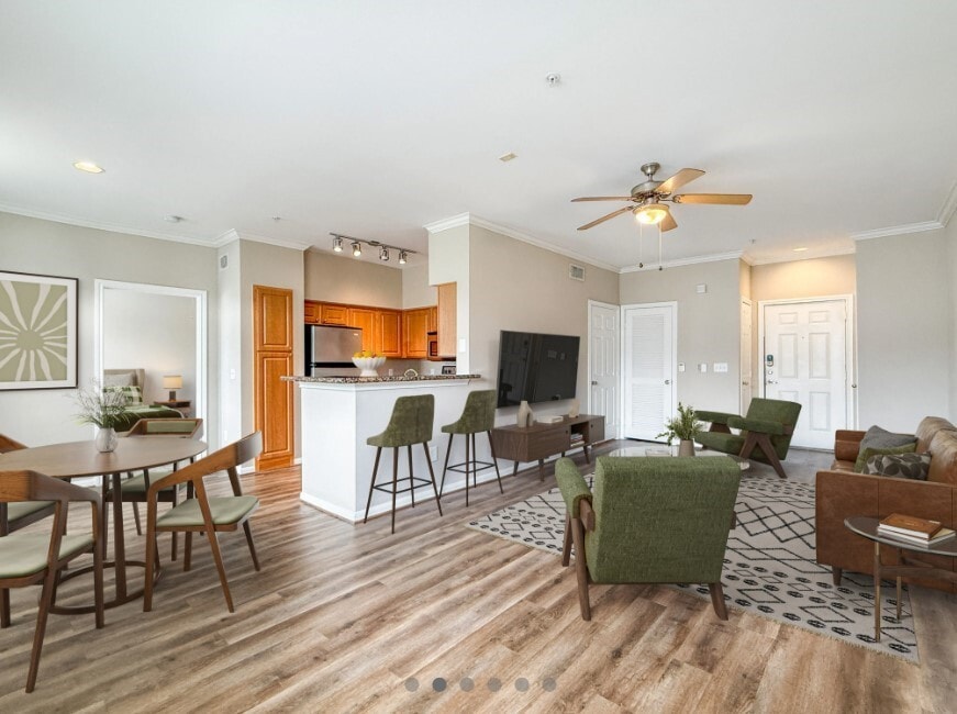 Foto principal - 2303 Louisiana St