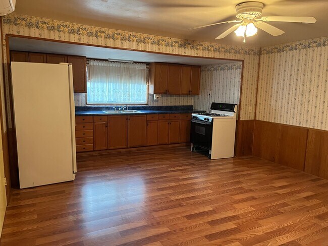 Foto del edificio - 503 N Pecan St