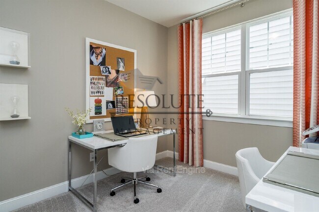 Foto del edificio - 130 Pepperwood Wy