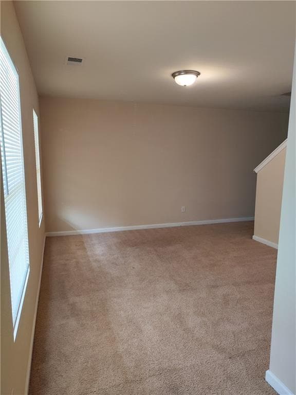 Foto del edificio - 5642 Laurel Ridge Dr