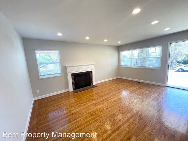 Building Photo - 3 br, 2 bath House - 311 Amador Ct