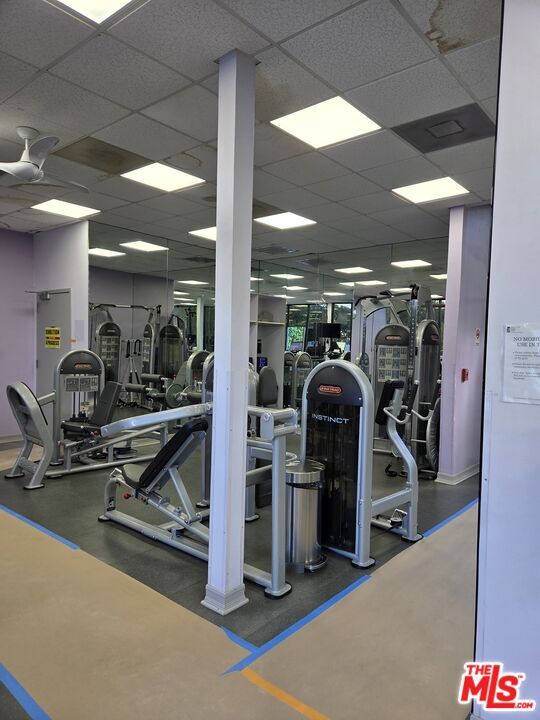 Foto del edificio - 2170 Century Pk E