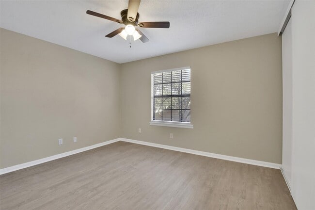 Building Photo - 1300 Baker Ave
