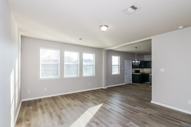 Foto del edificio - 3319 Allington Ct