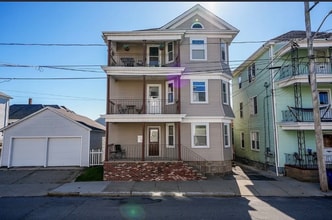 Building Photo - 37 Eaton St