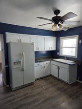 Building Photo - 5054 N 58th St