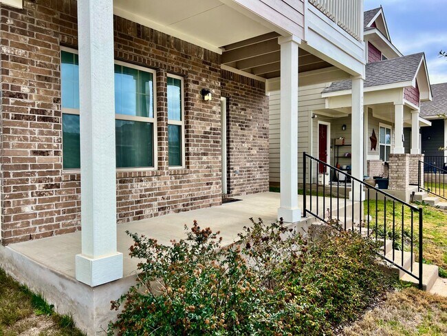 Foto del edificio - Blanco Vista Charmer