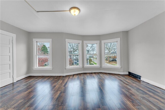 Building Photo - 3106 Library Ave