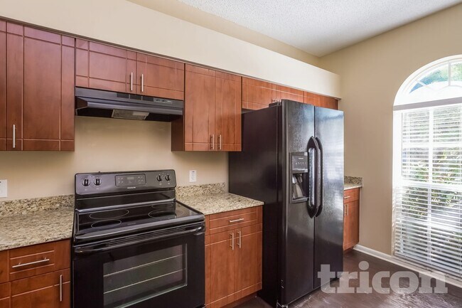 Building Photo - 4501 Cabbage Palm Dr