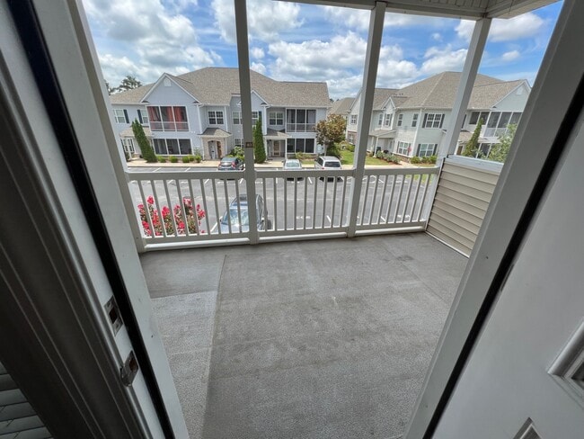 Photo - 1945 Tara Ct Townhome