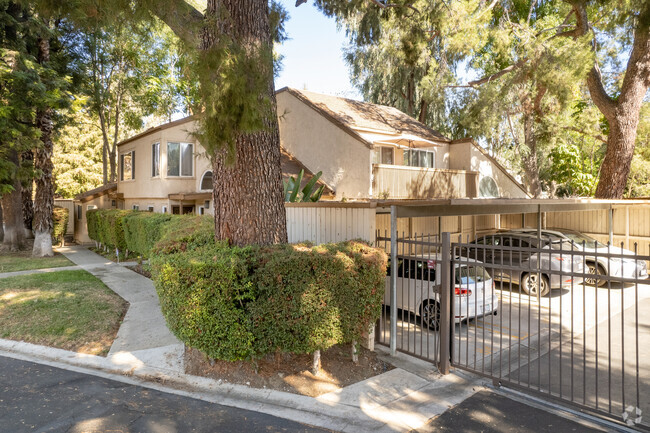 22330 Victory Blvd - Sequoia Village