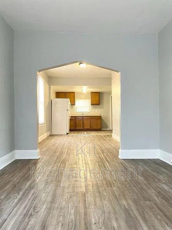 Foto del edificio - 1324 Lawnview Ave