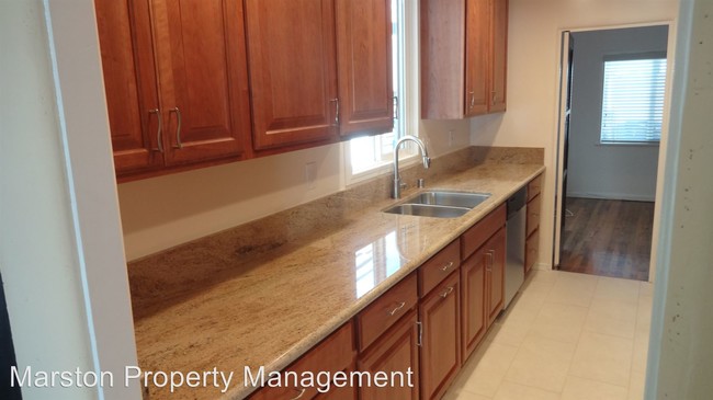 Foto del edificio - 3281 Ocean Front Walk