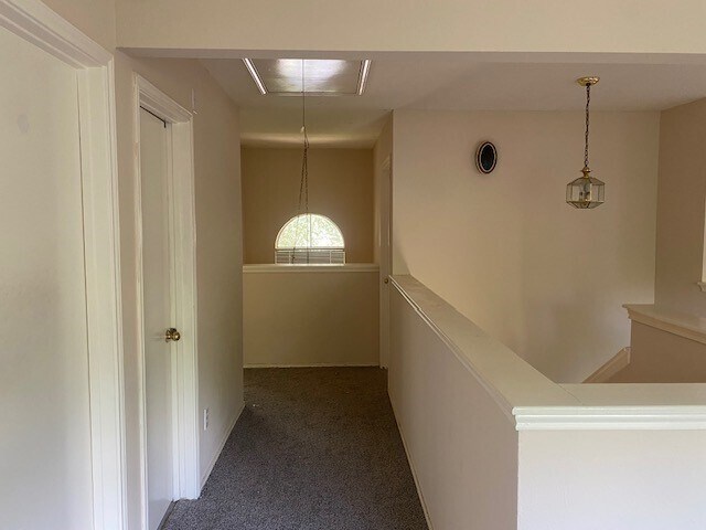 Building Photo - 1938 Courtside Pl Dr