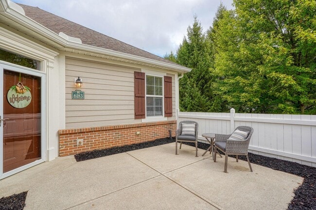 Building Photo - 6183 Donegan Way