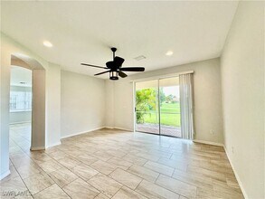Building Photo - 1760 Birdie Dr