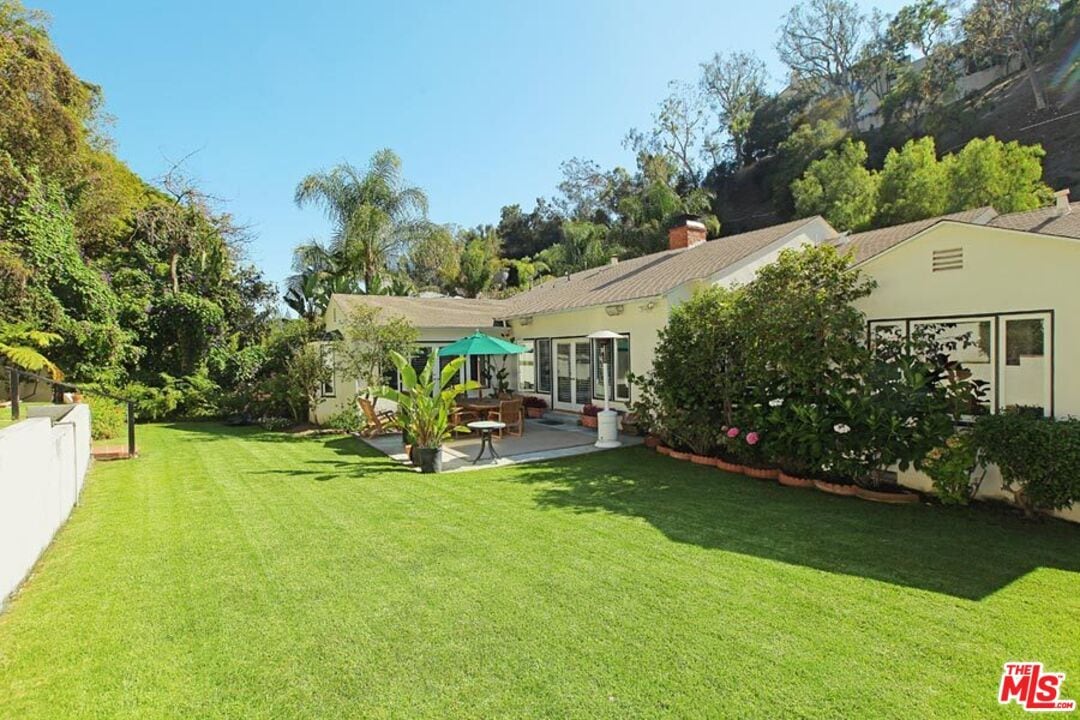1318 San Ysidro Dr, Beverly Hills, CA 90210 House Rental in Beverly