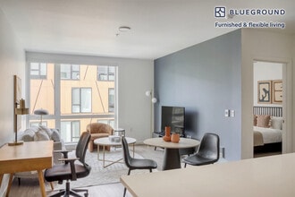 Building Photo - 2401 S Jackson St