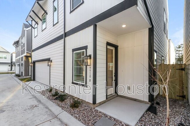 Foto del edificio - 9910 Clark Rd