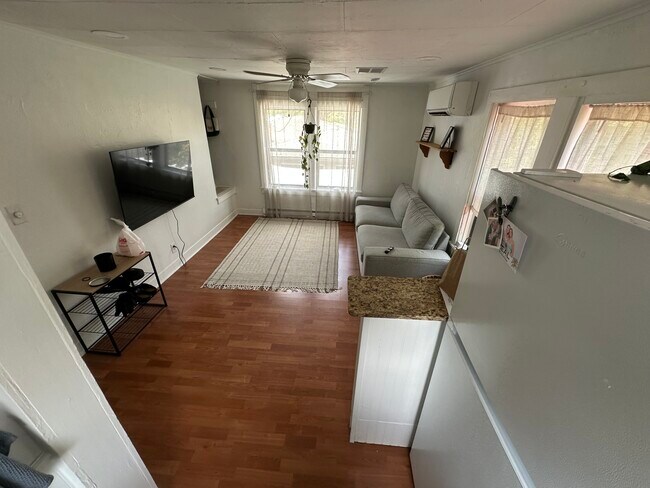 Foto del edificio - 730 24th Ave N