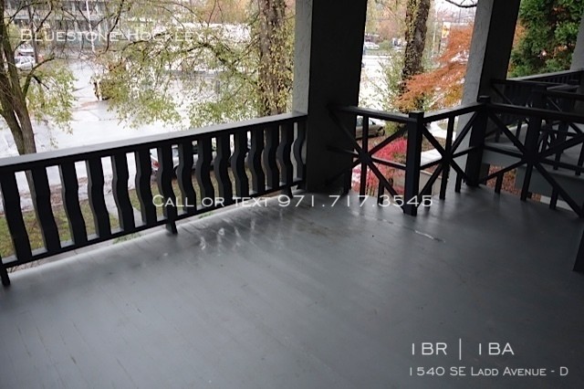 Foto principal - 1540 SE Ladd Ave