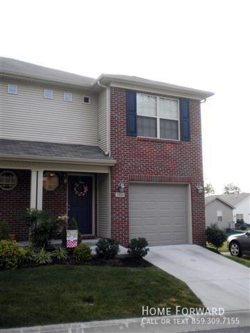 Foto principal - 3816 Pine Ridge Way