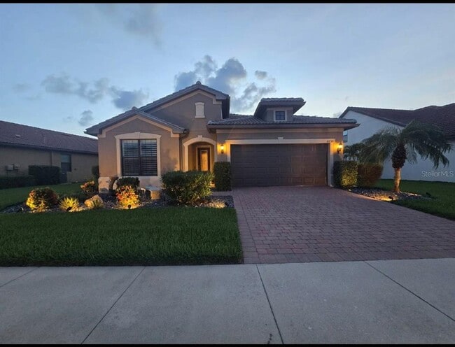 Building Photo - 11230 Sandhill Preserve Dr