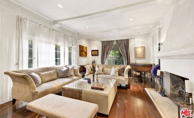 Foto del edificio - 634 Highland Ave