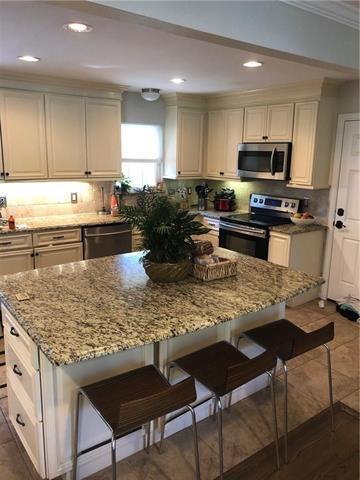 Foto del edificio - 5840 Northmoor Dr