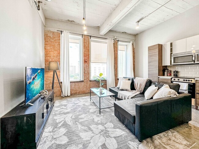 Foto del edificio - 555 Evergreen St