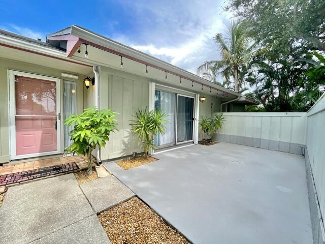 Foto del edificio - 3905 NW Cinnamon Tree Cir