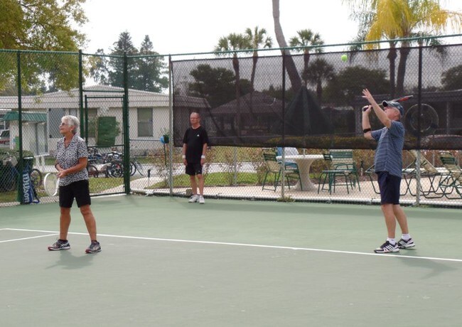 Foto del edificio - 7100 Ulmerton Rd