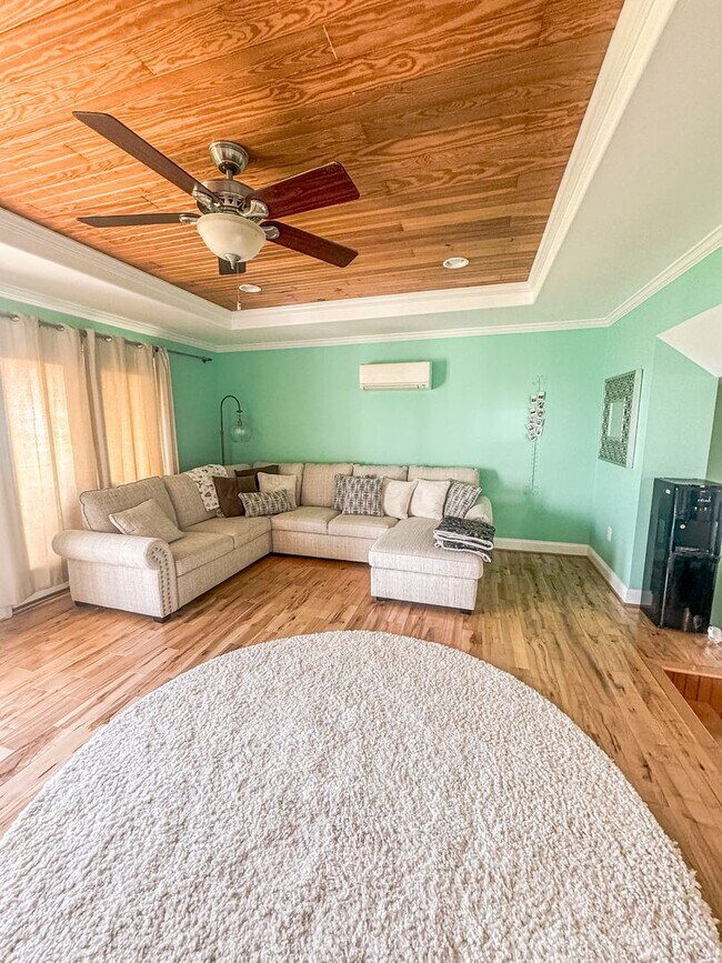 Foto del edificio - 13505 S View Rd