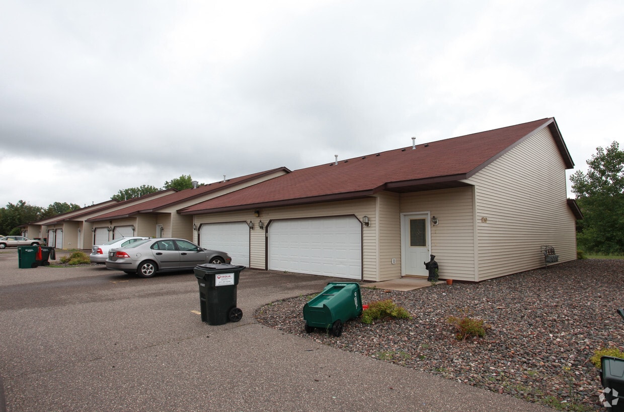 Building Photo - 1210 Hanley Rd