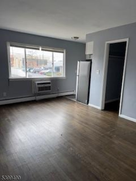 Foto del edificio - 117 W 3rd Ave