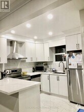 Building Photo - 338 Taylor Mills Dr S