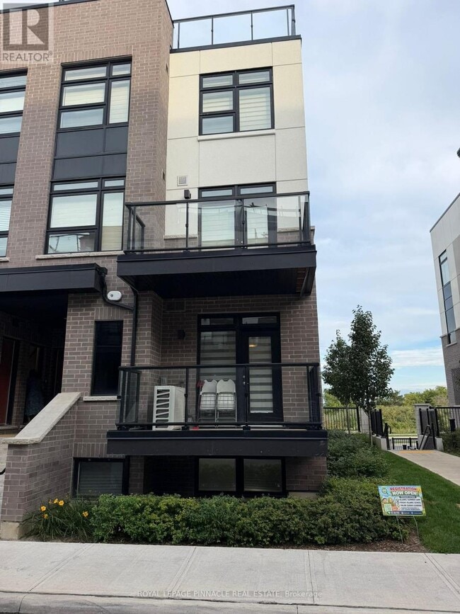 Building Photo - 1581 Rose Way