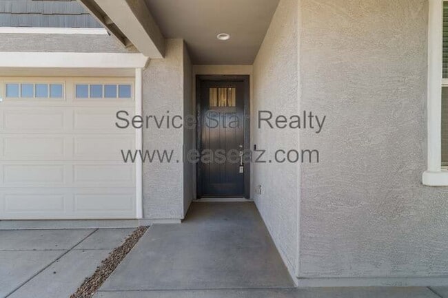 Building Photo - 1217 E Maldonado Dr