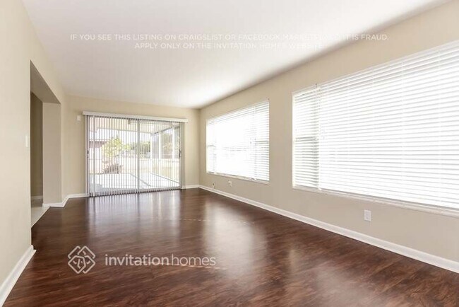 Foto del edificio - 926 SE 25th Terrace