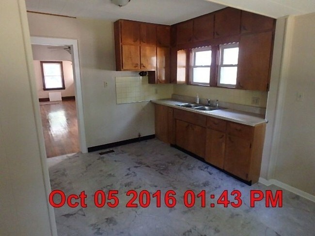 Foto del edificio - LEASE WITH THE OPTION TO PURCHASE!