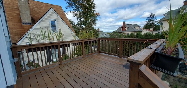 Deck - 21 Tibbits Ave