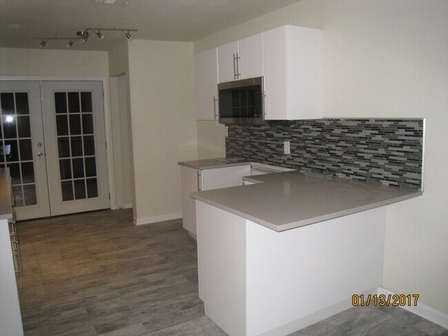 Building Photo - 1706 Miriam Ave