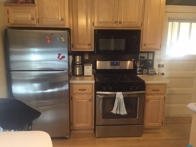 Foto del edificio - 922 E Main St