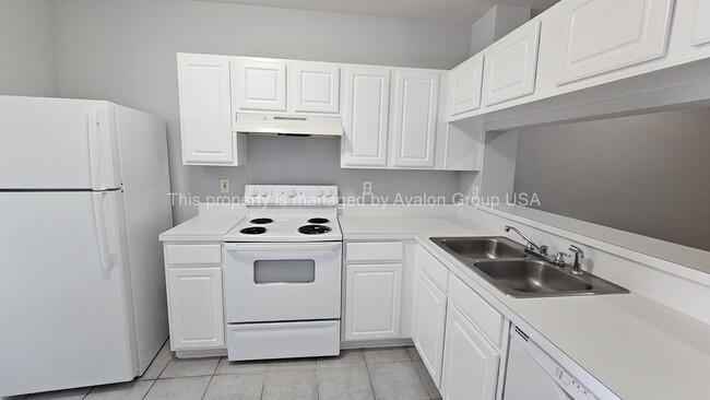 Building Photo - 8230 Dames Point Crossing Blvd N