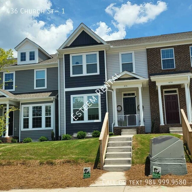 Photo - 436 Church St Townhome