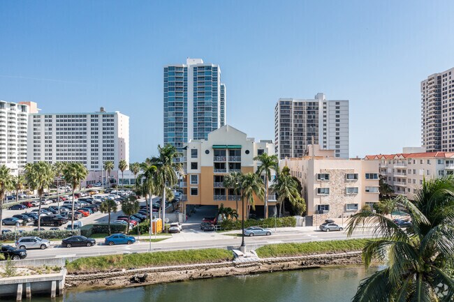 Foto del edificio - Capo Mar