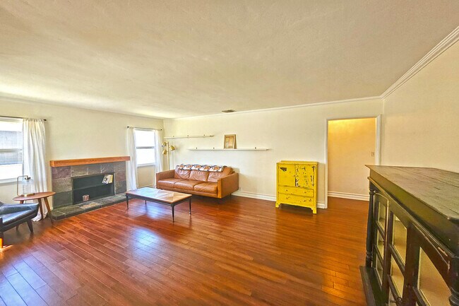 Foto del edificio - 436 N Cordova St