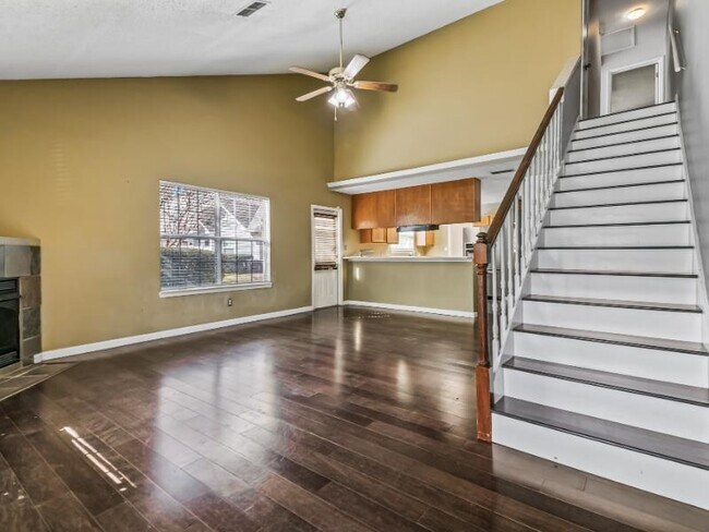 Foto del edificio - 3612 Cagney Dr